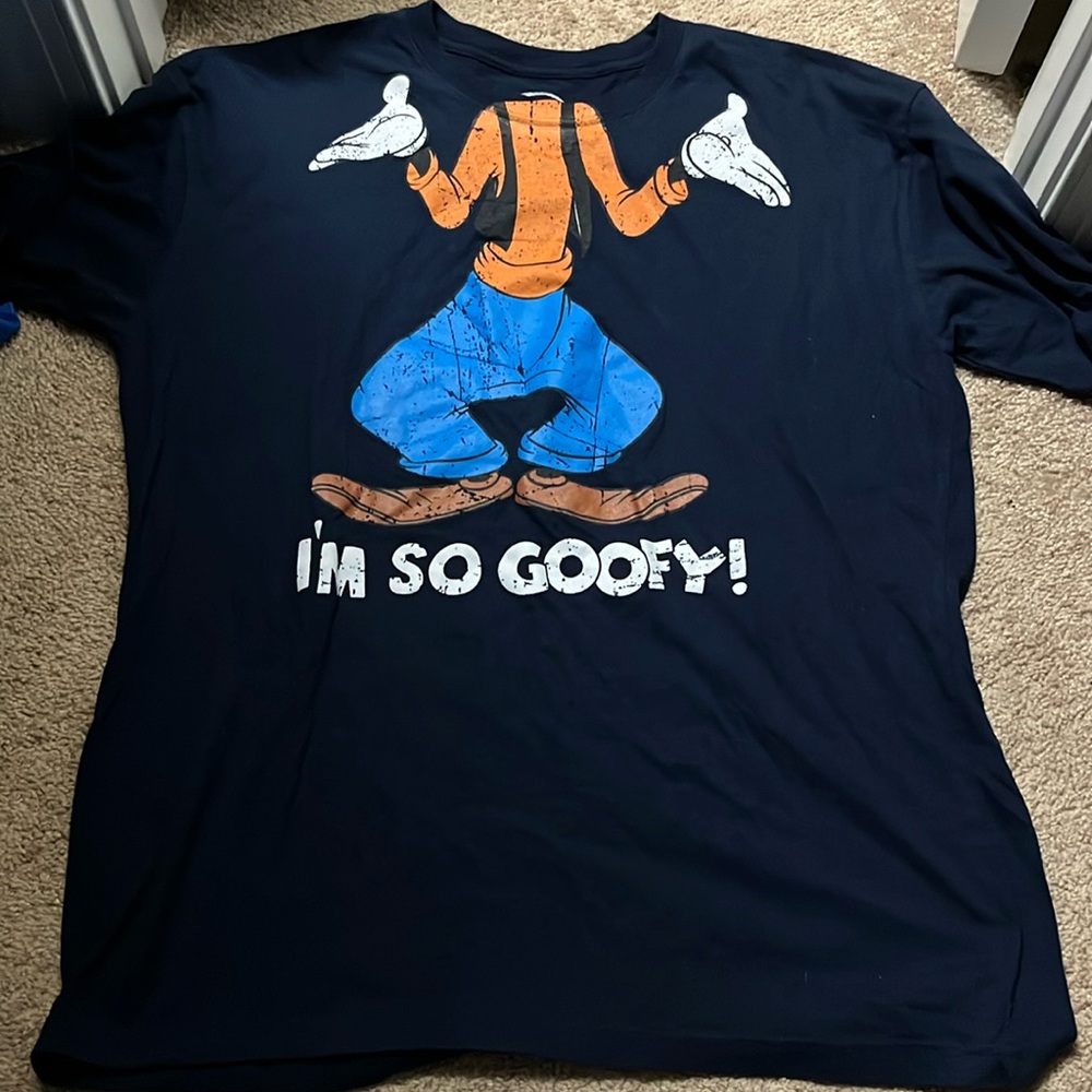 Disney Goofy Graphic Tee XL